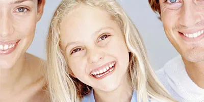 Team der Zahnarztpraxis Dr. Hampe & Kollegen in Herford