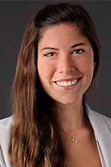 Frau rebecca-mattern, Zahnärztin